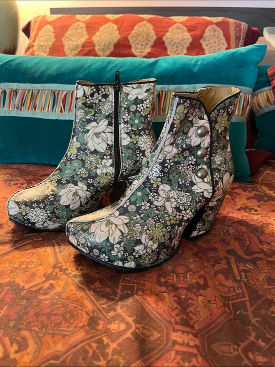 John Fluevog Shoes - John Fluevog Floral Green & White on Black Ankle Boots with Button Accents